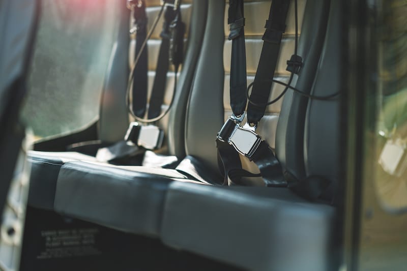 Bell 505豪华直升机，带可拆卸座椅