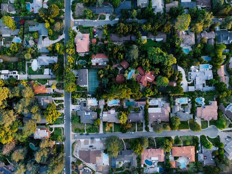 俯瞰街区垂直图